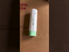 PCR PE 맞춘 비어 있는 화장용 플라스틱 압착은 돌려서 여는 뚜껑과 D45mm 140g/5oz 청소 튜브를 관을 답니다